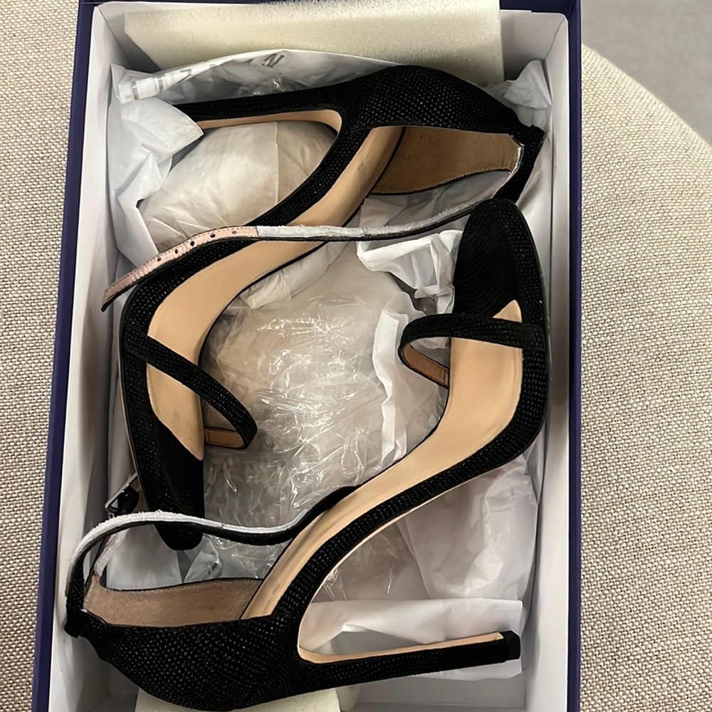Stuart Weitzman d'Orsay sandal - Size 7